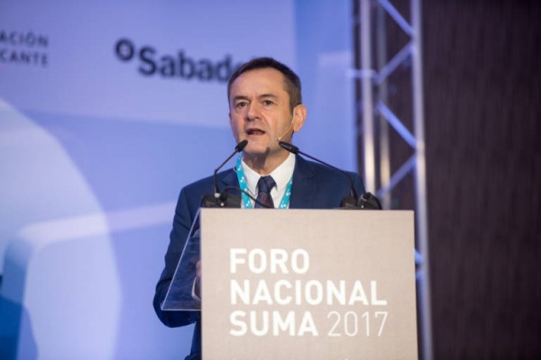 Alicante Plaza analiza la transformación digital con José Manuel Leceta y los operadores del sector 