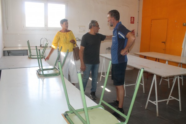 Benicàssim mejora el aula de restauración del Moll del Raïm para impartir 14 talleres de adultos