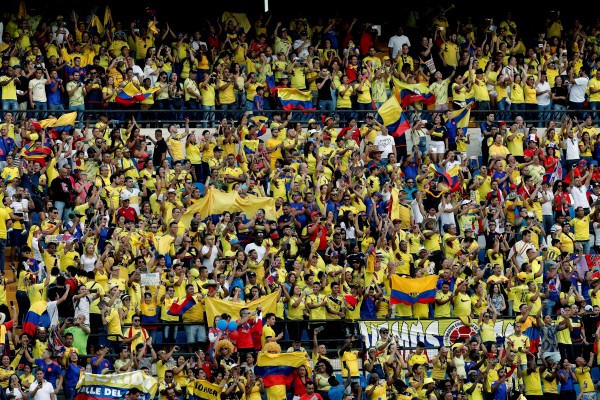 La Policía detiene a doce aficionados tras el Chile-Colombia

