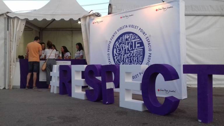 Los puntos violeta son habituales en festivales y fiestas de la provincia. - 
