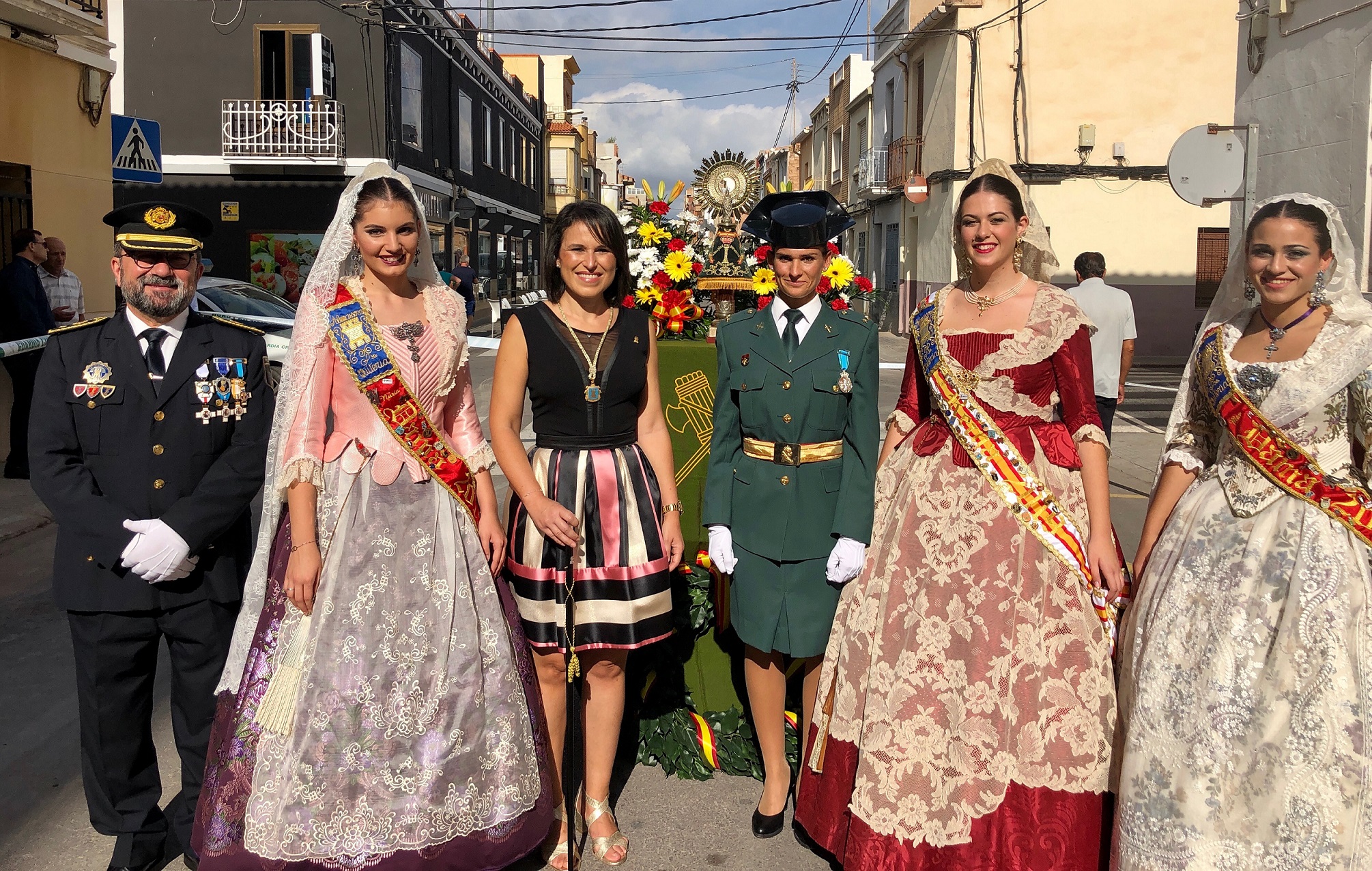Almassora reúne a más de 200 aficionadas taurinas en el cierre de la feria dedicada a los 'Bous al carrer'