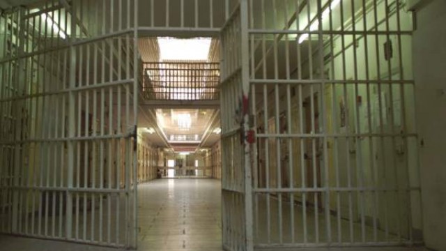 La Fiscalía solicita la primera prisión permanente revisable de la Comunitat a un hombre que asesinó a una anciana