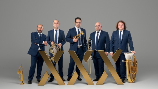 Escena Musical trae a Vila-real la fusión del metal de Spanish Brass y la voz de Carles Dénia