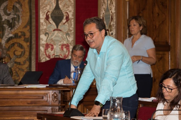 El PSPV-PSOE acusa al PP de 'olvidar' la subida salarial a los funcionarios que trabajan en festivo