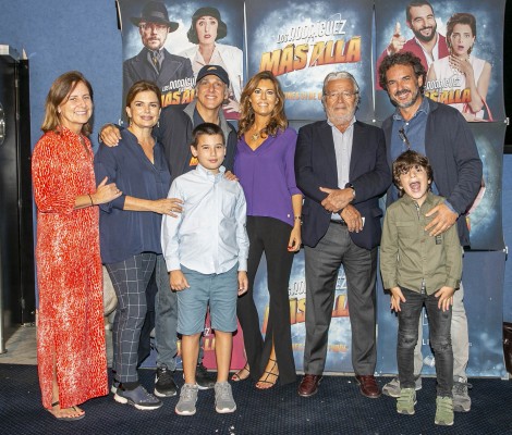El filántropo Paco Arango estrena película (y hace magia para la Fundación Aladina)