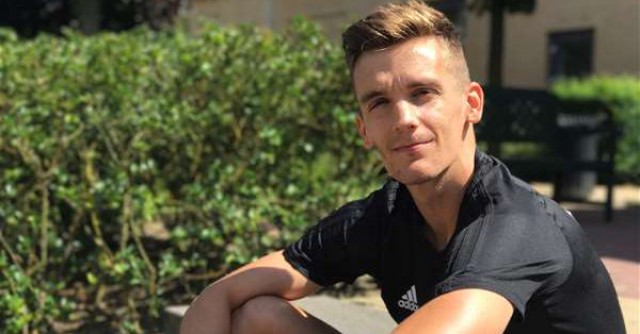 Diego Llorente: 