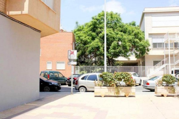 Vila-real da vía libre a las obras de mejora en el instituto Francesc Tàrrega y el Botànic Calduch
