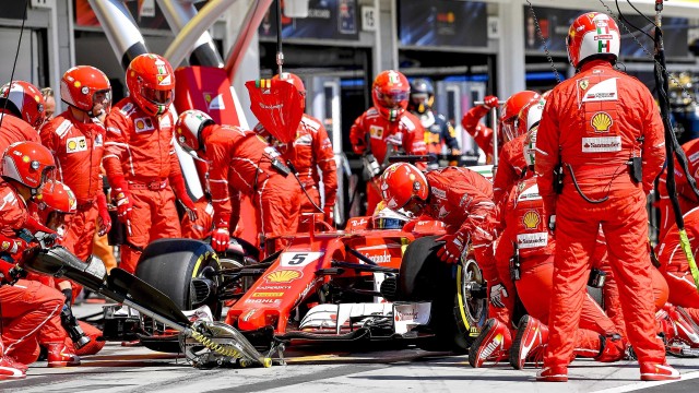 Clasificación de la carrera, del Mundial de pilotos y de constructores
