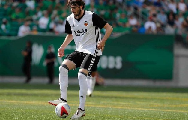 Curro Torres quiere llevarse a Eugeni al Lorca