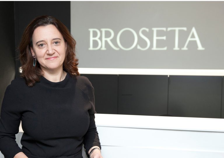 La castellonense Rosa Vidal, entre los 50 abogados más influyentes de España