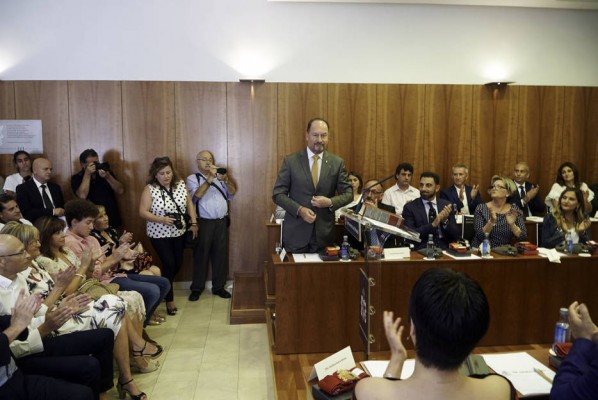 El equipo de gobierno de Orihuela reparte asesores, siete para Cs y once para el PP