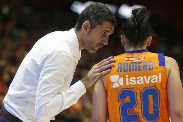 El Valencia busca su primera victoria lejos de la Fonteta ante el RPK Araski