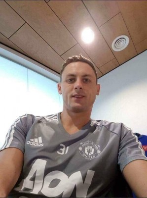 Nemanja Matic pasa reconocimiento médico con el Manchester United