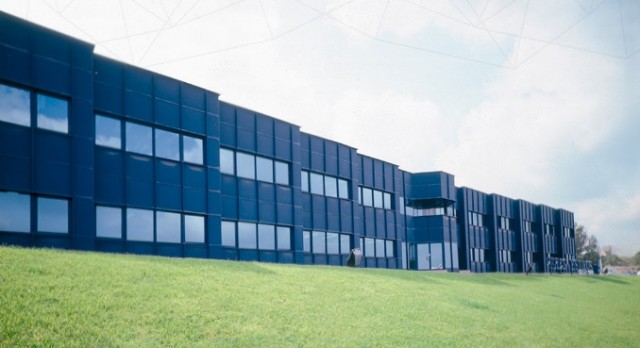 El juez certifica la desaparición de Tres Estilos con la disolución de su matriz Onlyglass