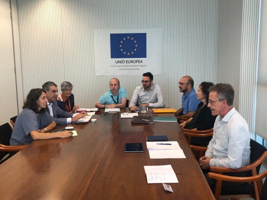 Consell y Alicante cotejarán el plan de los depósitos con el Puerto para conocer su volumen real