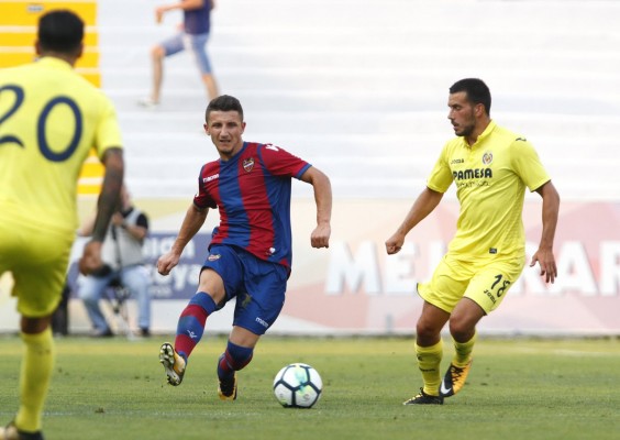 El Villarreal gana al Levante en El Collao