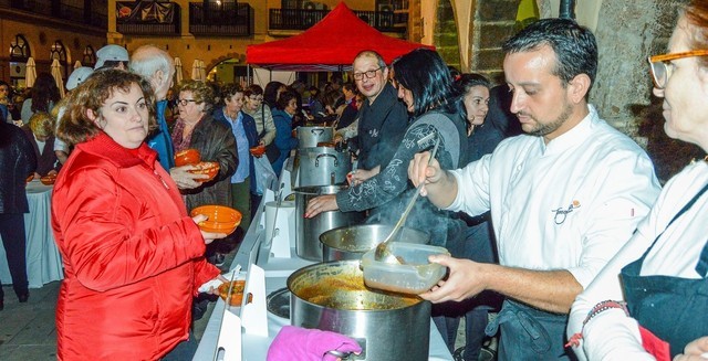 Vila-real comienza los preparativos de las décimas  jornadas gastronómicas de l'Olla de la Plana