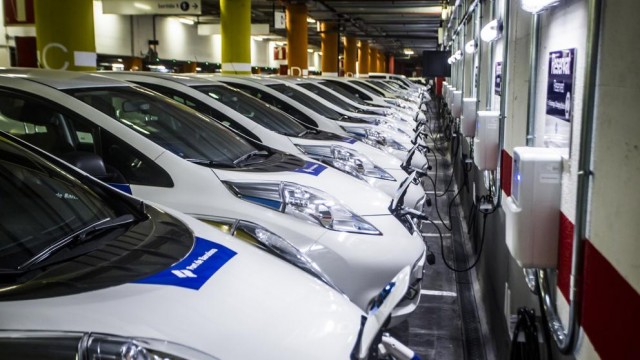 Pot la indústria de l’automòbil desenvolupar un model de negoci sostenible?