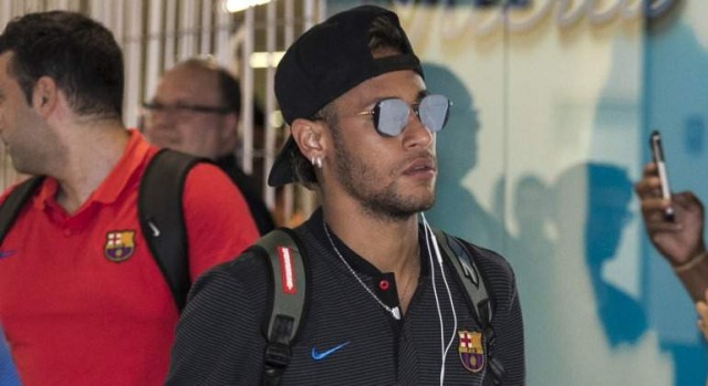 Neymar pasará reconocimiento médico con el PSG en Doha, según diario catarí