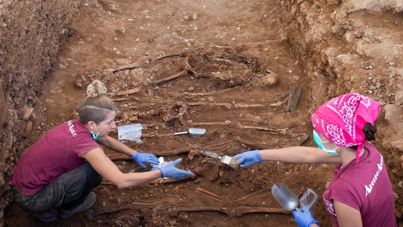 La segunda fase de exhumaciones en Castelló finaliza tras hallar 19 cuerpos