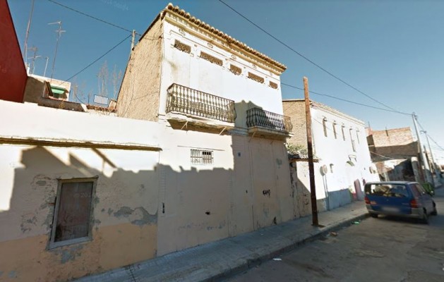 El Ayuntamiento de València licita la reforma de dos edificios municipales en el Cabanyal 