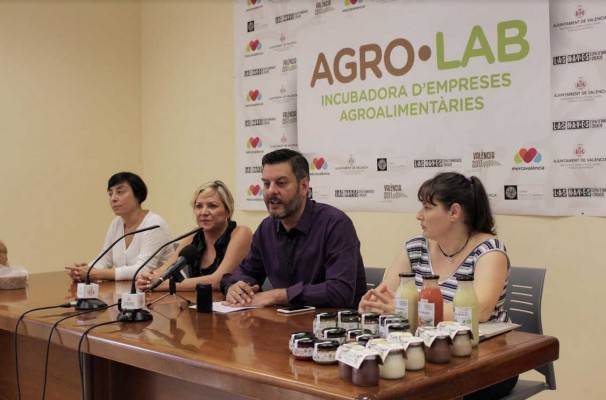 Dos proyectos de vegetales en conserva y residuos de arroz para cultivar setas ganan el I Agro-Lab