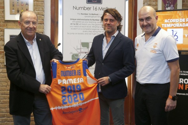 Valencia Basket presenta a Number 16 School como nuevo colaborador técnico académico