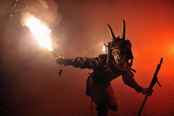 Circ, dansa i foc per a inaugurar el Festival de Música Antiga i Barroca de Peníscola 