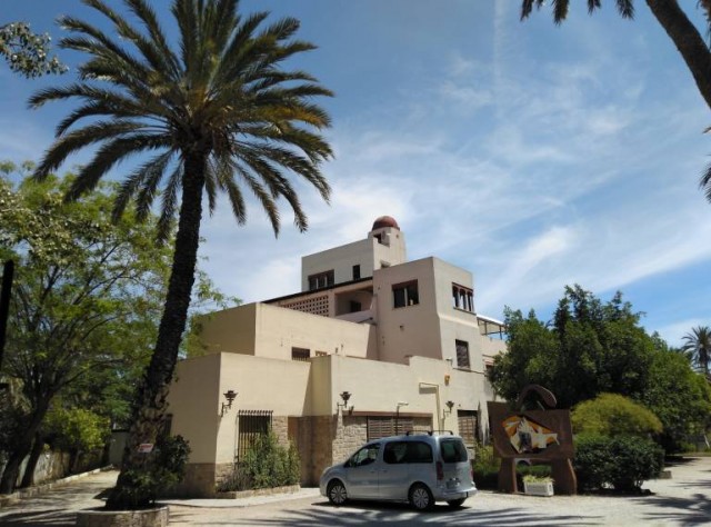 La remodelación del Hort del Gat de Elche a cargo de la Conselleria, a la espera año y medio después