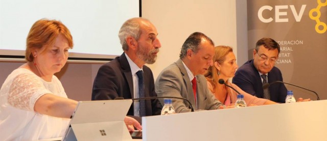 CEV cree que el ciclo económico decreciente no llevará a la recesión a medio y corto plazo