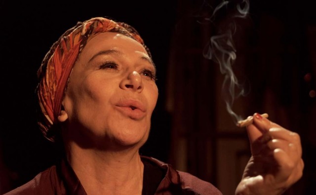 Teatre Talia propone un viaje nostálgico a través de la dramedia 'La reina del baile de COU 1995'