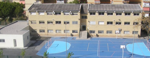 Una plataforma de padres insta a Fiscalía a intervenir para eliminar el amianto en los colegios