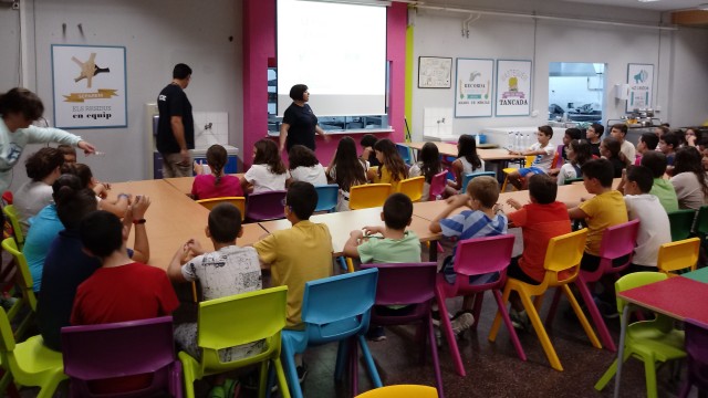 La agricultura ecológica llega a las escuelas de la Comunitat para dar a conocer sus beneficios