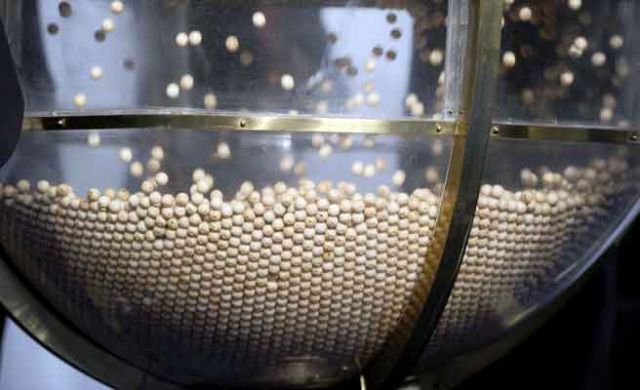 El 59.435, agraciado con otro quinto premio, dotado con 60.000 euros a la serie