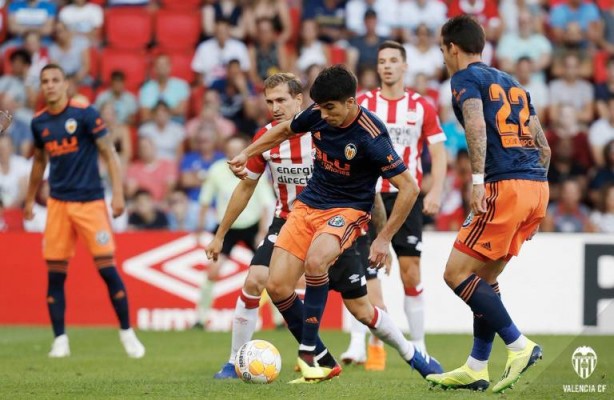 Ningún equipo holandés conoce la victoria en Mestalla
