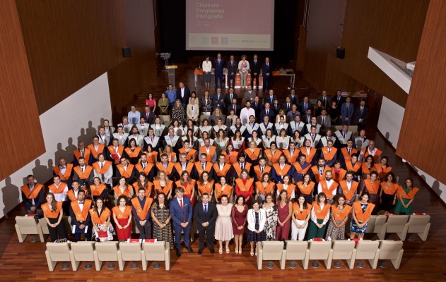 Así fue el acto de clausura de los másteres de la UA en Dirección de Empresas y RRHH y Control de Gestión