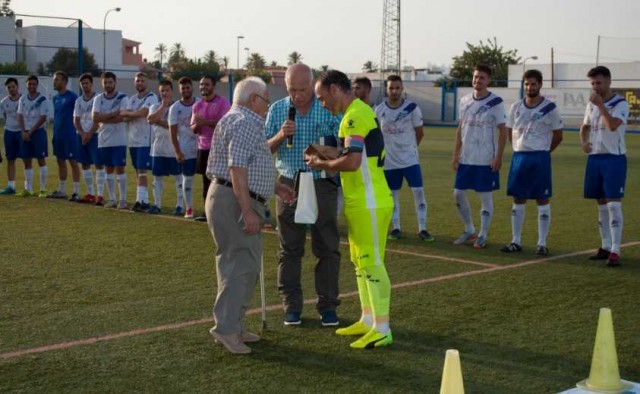 Doble homenaje a Nino