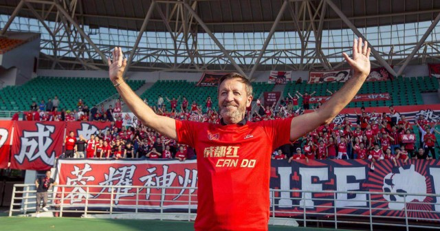 El valenciano Carlos Granero sigue triunfando en los banquillos de China