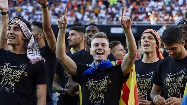 Toni Lato: “El AFC Ajax sufre sin el balón y a veces deja pocos jugadores atrás en las contras”