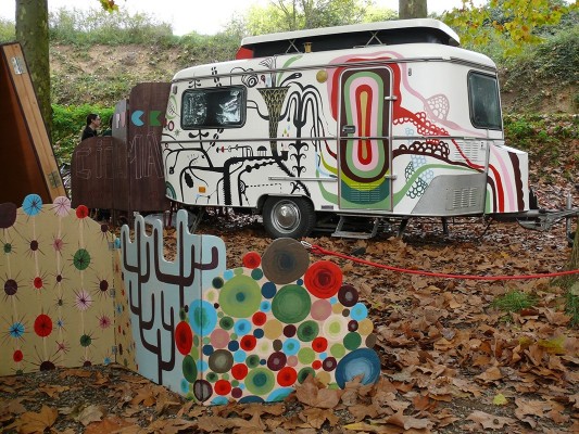 El cinema d'animació viatja per València amb la Puck Cinema Caravana