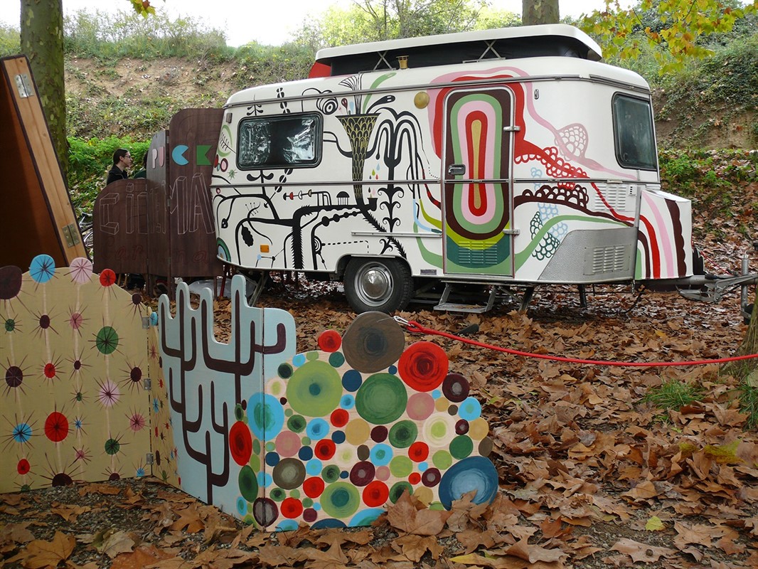 El cinema d'animació viatja per València amb la Puck Cinema Caravana