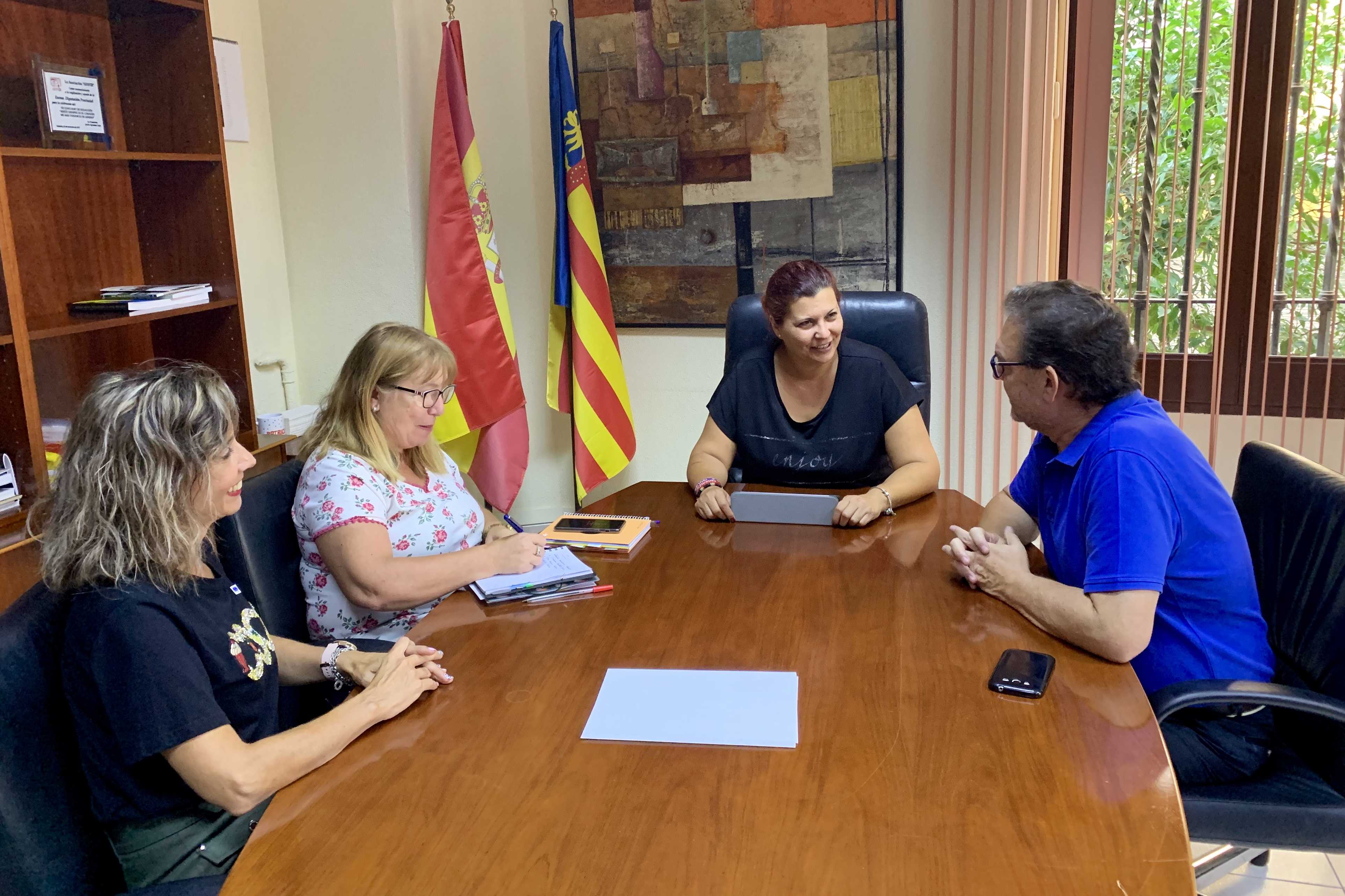 Los familiares de personas con Alzhéimer reclaman un centro de atención en cada comarca