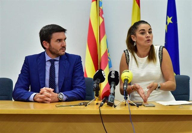 Mollà pide al ministro de Agricultura poder soltar al parásito que frenaría al Greening