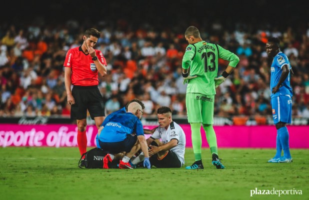 Gameiro sufre una distensión muscular en el muslo