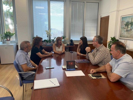 Benicàssim traslada a Diputación su interés por adquirir los terrenos junto al Espai de la Música

