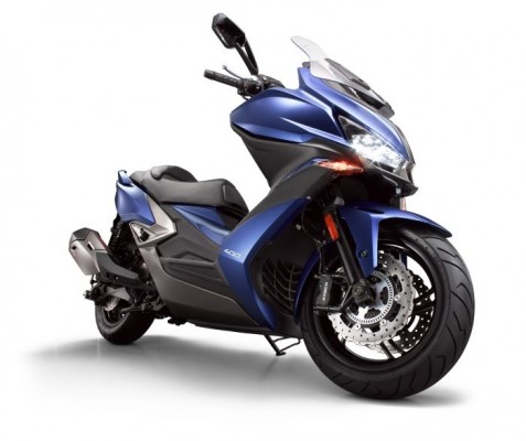 Kymco prevé vender hasta 1.500 unidades del nuevo megascooter Xciting S 400 en 2020