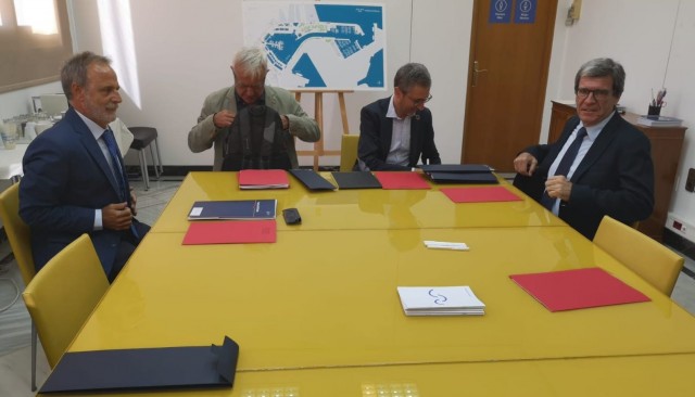 El Puerto de València no convence a Ribó pese a la mediación de la Generalitat