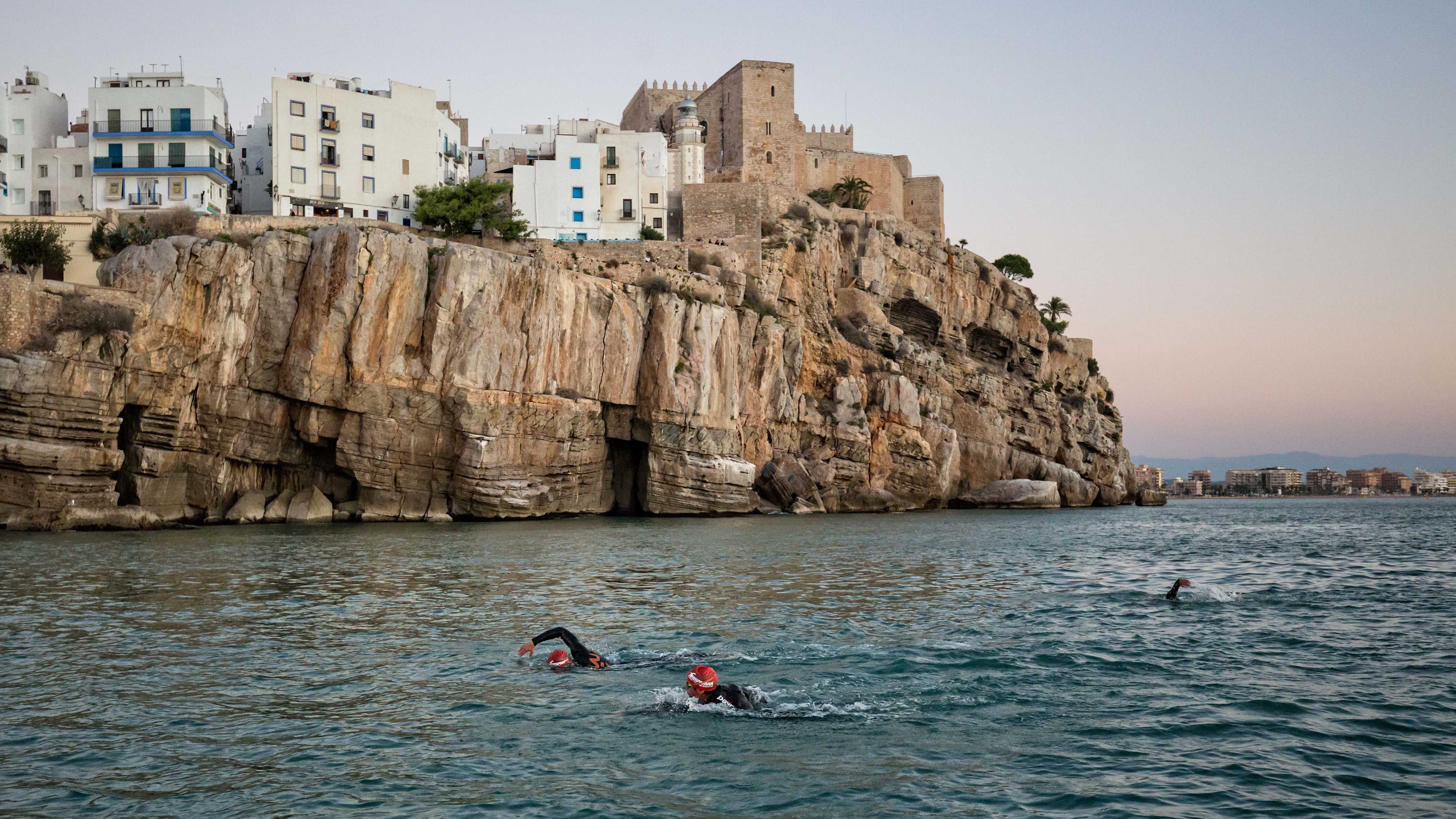 Castellón acoge el Hispaman Xtreme Triathlon , más de 220km desde Peñíscola a Vistabella