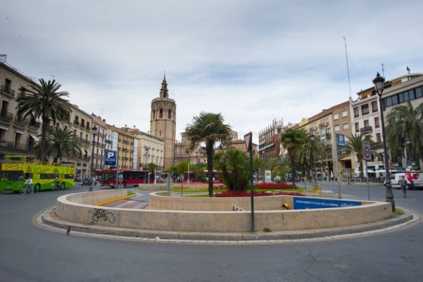 A la placita de la Reina que nunca se peina