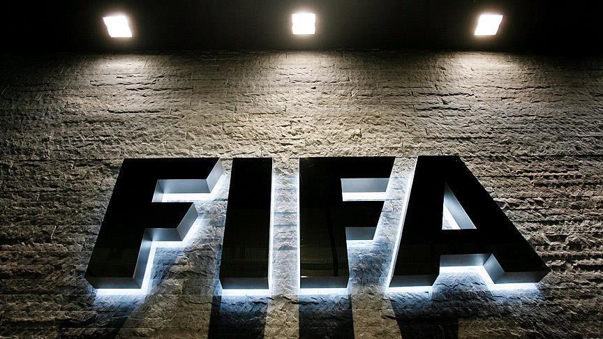 La FIFA impedirá fichar a clubes que no hagan pagos por solidaridad y formación